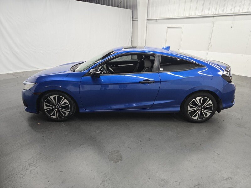 2016 Honda Civic EX-T photo 2