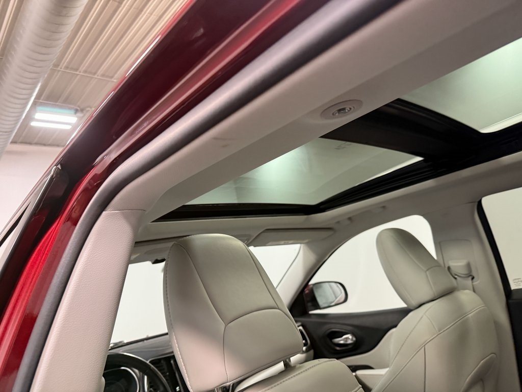 2021 Jeep Cherokee Limited photo 10