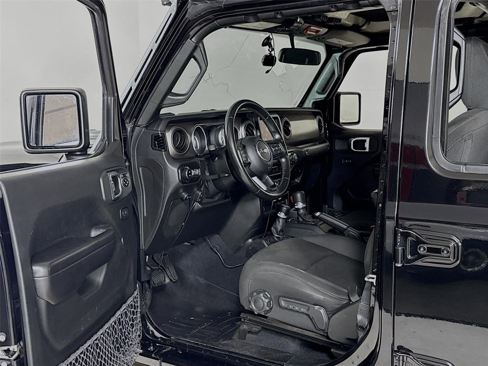 2020 Jeep Gladiator Sport S photo 9