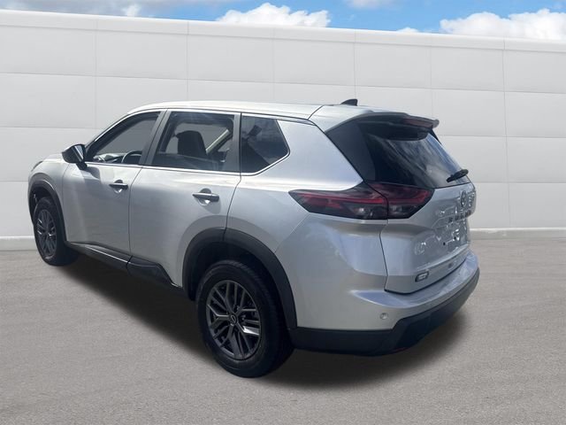 2024 Nissan Rogue S photo 3