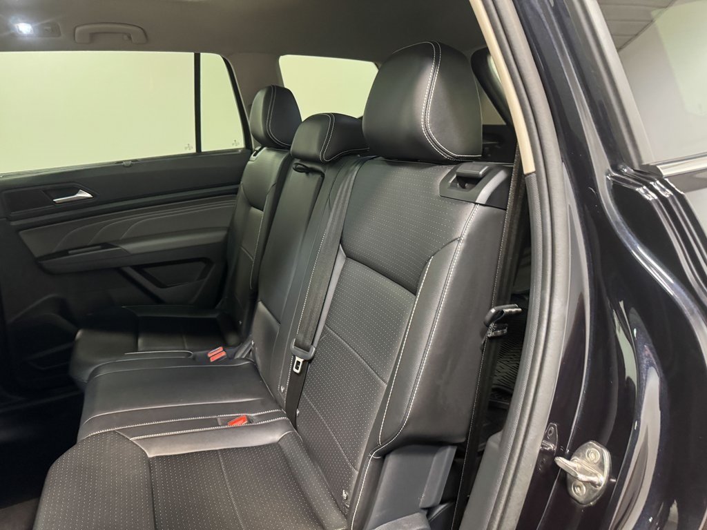 2023 Volkswagen Atlas SEL photo 43