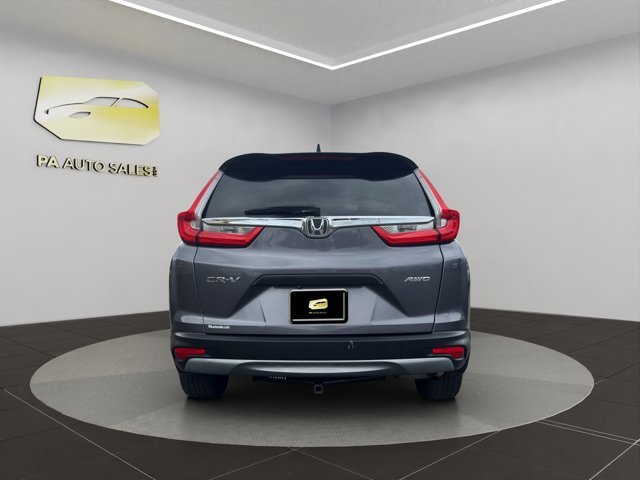 2017 Honda CR-V LX photo 4
