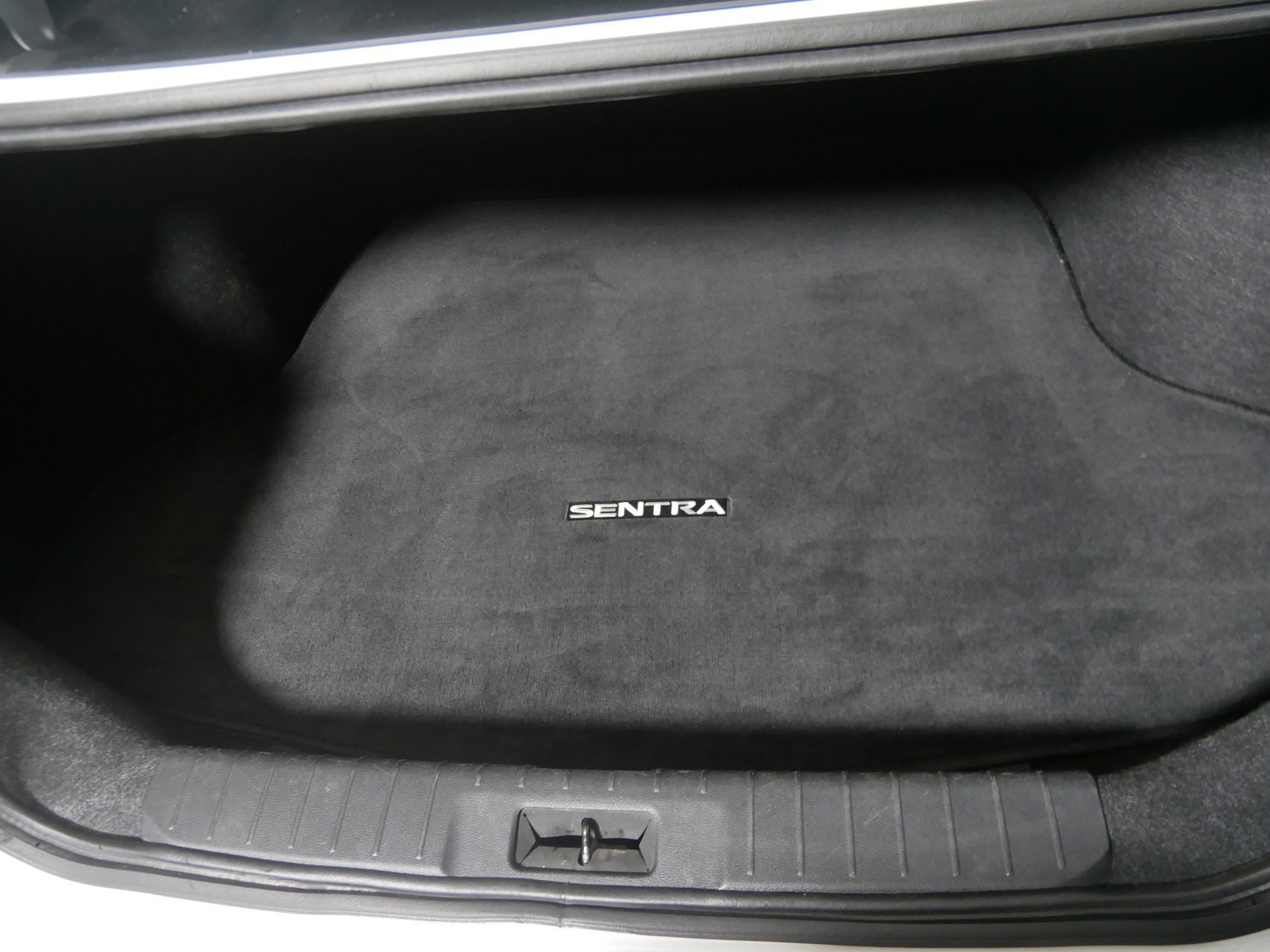 2022 Nissan Sentra SV photo 17