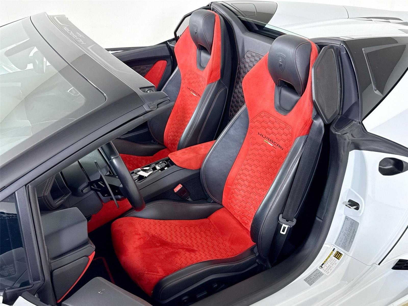 2017 Lamborghini Huracan Spyder photo 10