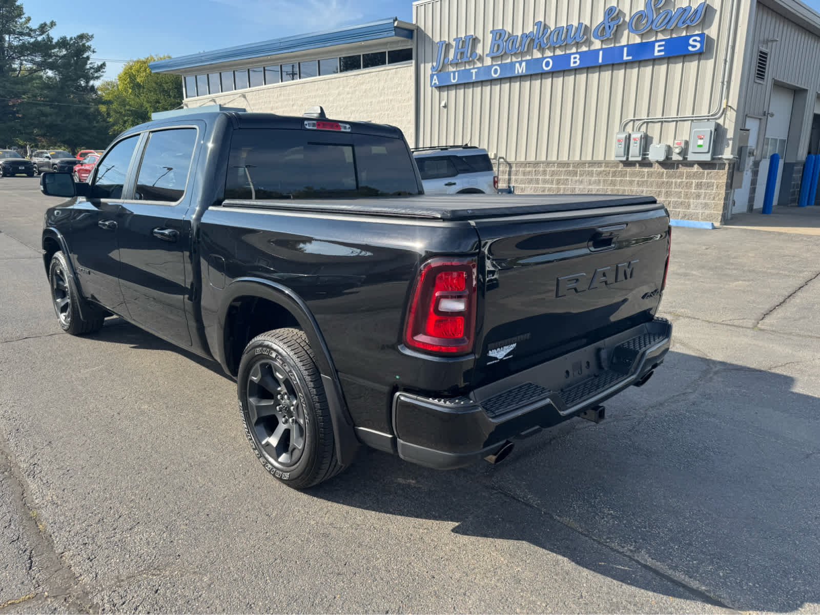 2025 Ram 1500 Big Horn photo 4