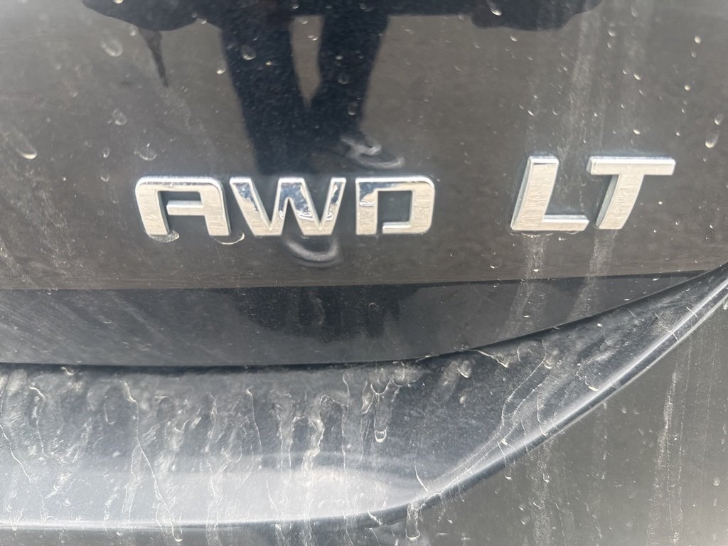 2019 Chevrolet Equinox LT photo 3