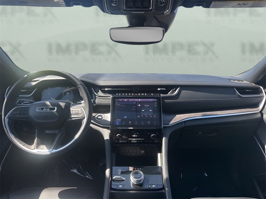 2024 Jeep Cherokee Limited 4xe photo 12