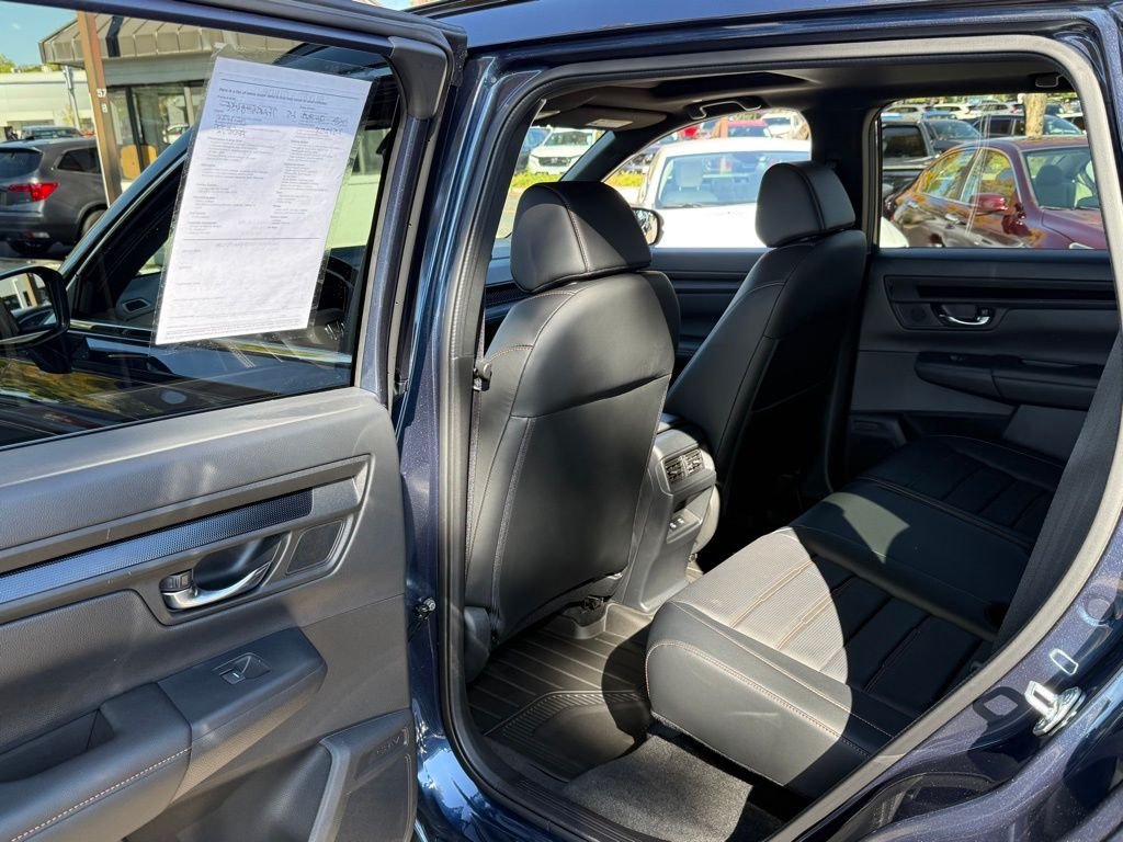 2025 Honda CR-V Hybrid Sport-L photo 13
