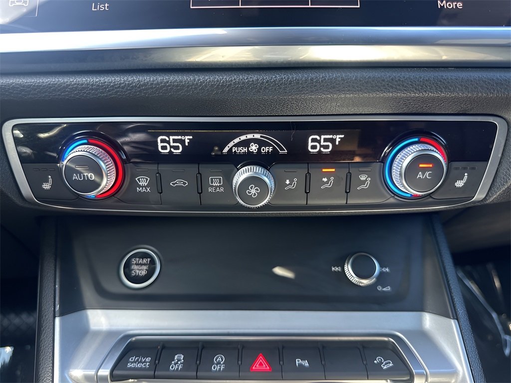 2023 Audi Q3 S line Premium photo 19