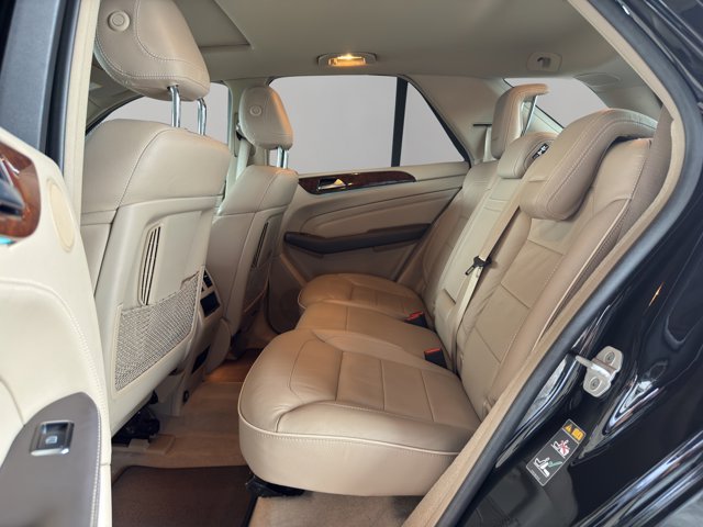 2014 Mercedes Benz ML 550 photo 11