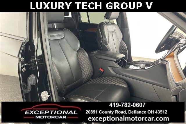 2023 Jeep Grand Cherokee Summit Reserve photo 38