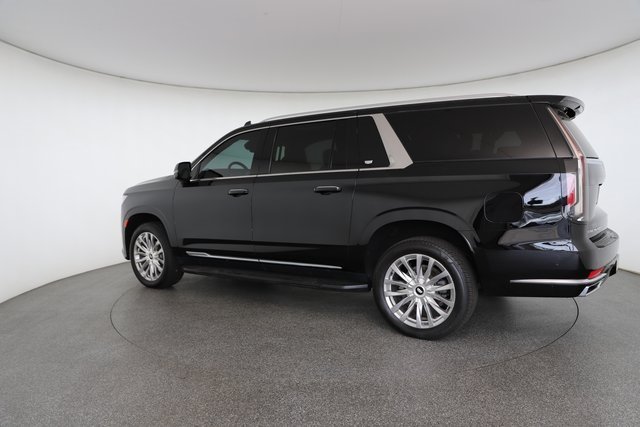 2022 Cadillac Escalade ESV Premium Luxury photo 9