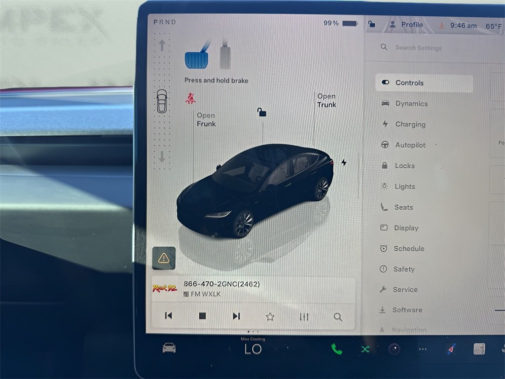 2024 Tesla Model 3 photo 18