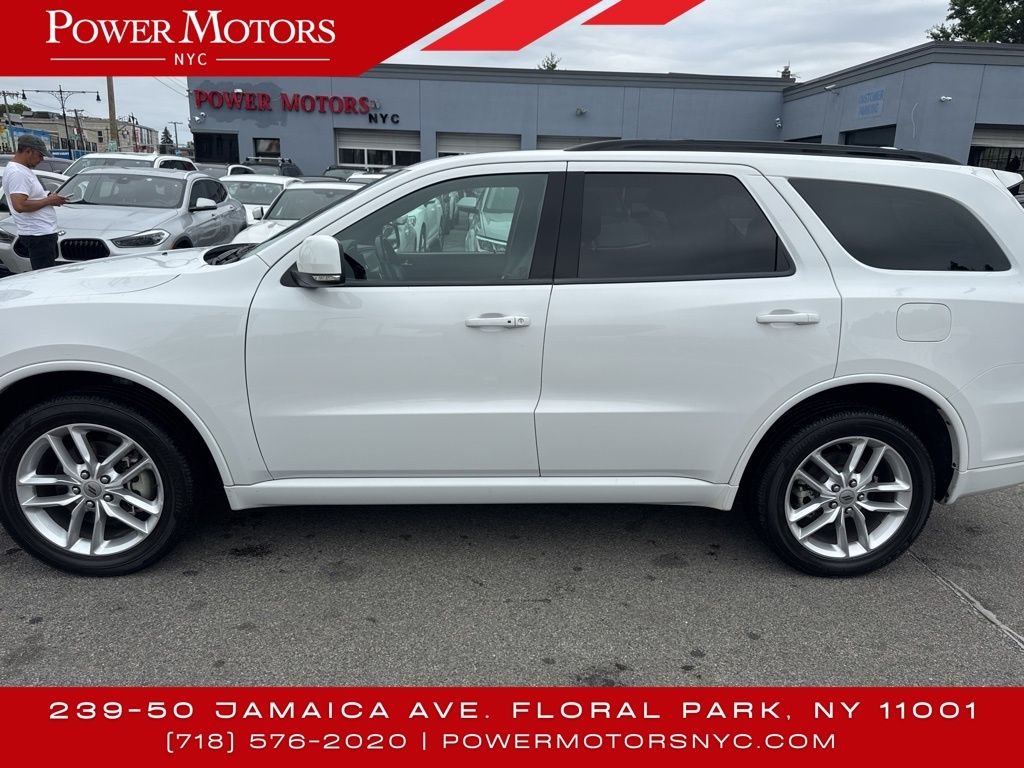 2022 Dodge Durango GT Plus photo 2