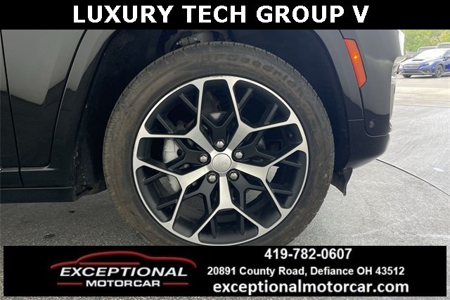 2023 Jeep Grand Cherokee Summit Reserve photo 42