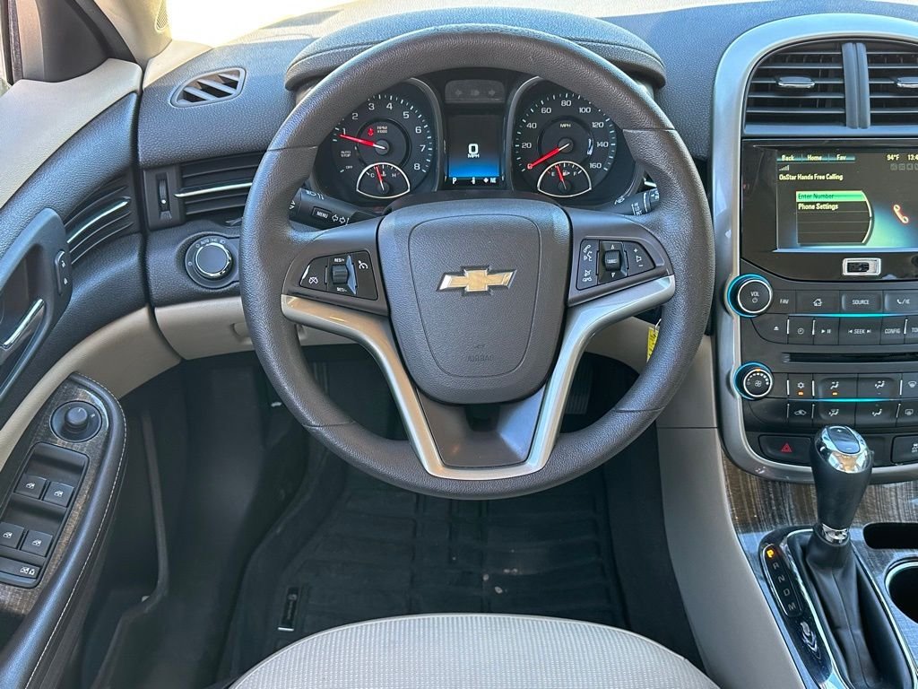 2014 Chevrolet Malibu 1LT photo 4