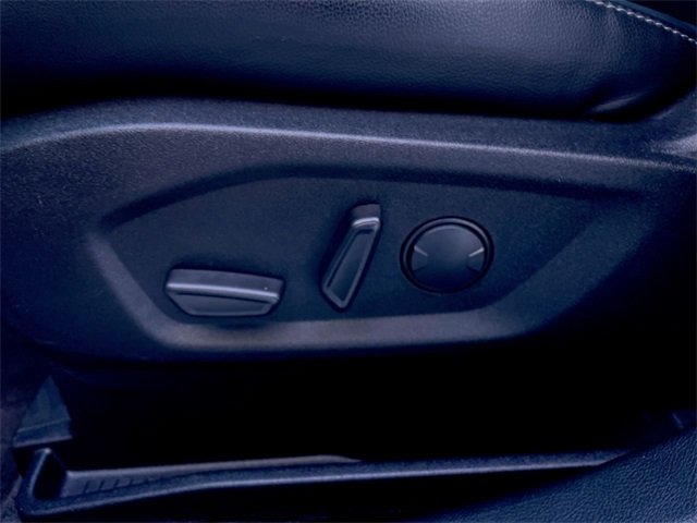 2024 Ford Edge SEL photo 4