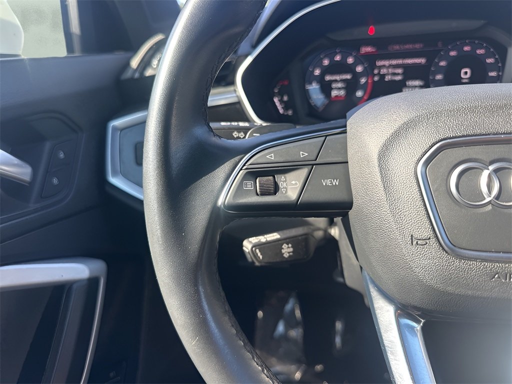 2023 Audi Q3 S line Premium photo 16