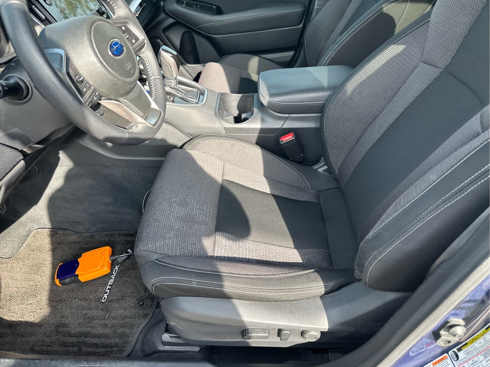 2020 Subaru Outback Premium photo 5