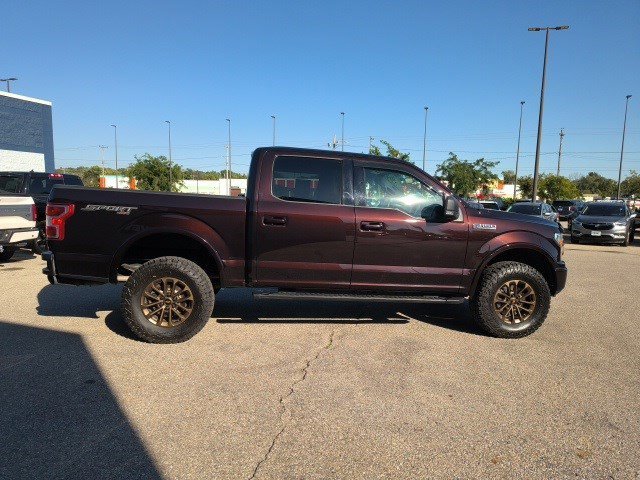 2019 Ford F-150 XLT photo 4