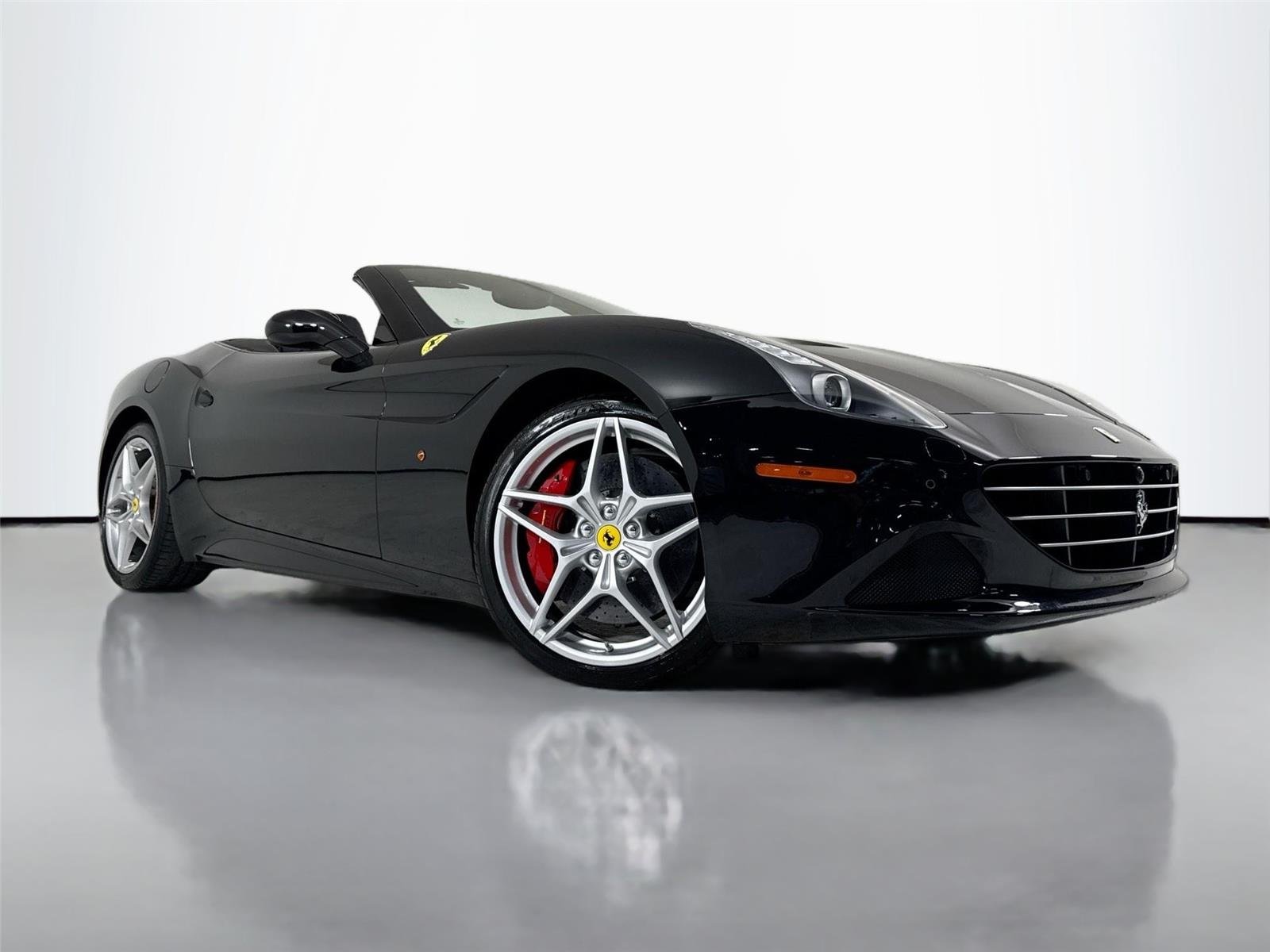 2018 Ferrari California T photo 40