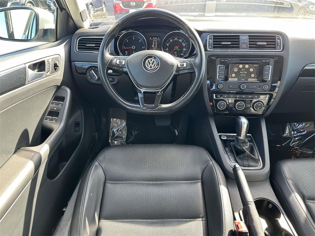 2015 Volkswagen Jetta 2.0 TDI SEL photo 17