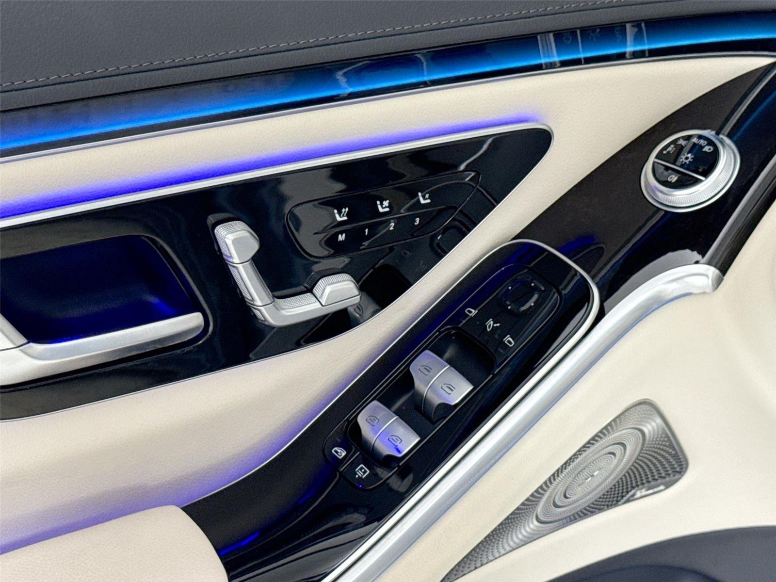 2023 Mercedes Benz S 500 4MATIC photo 9