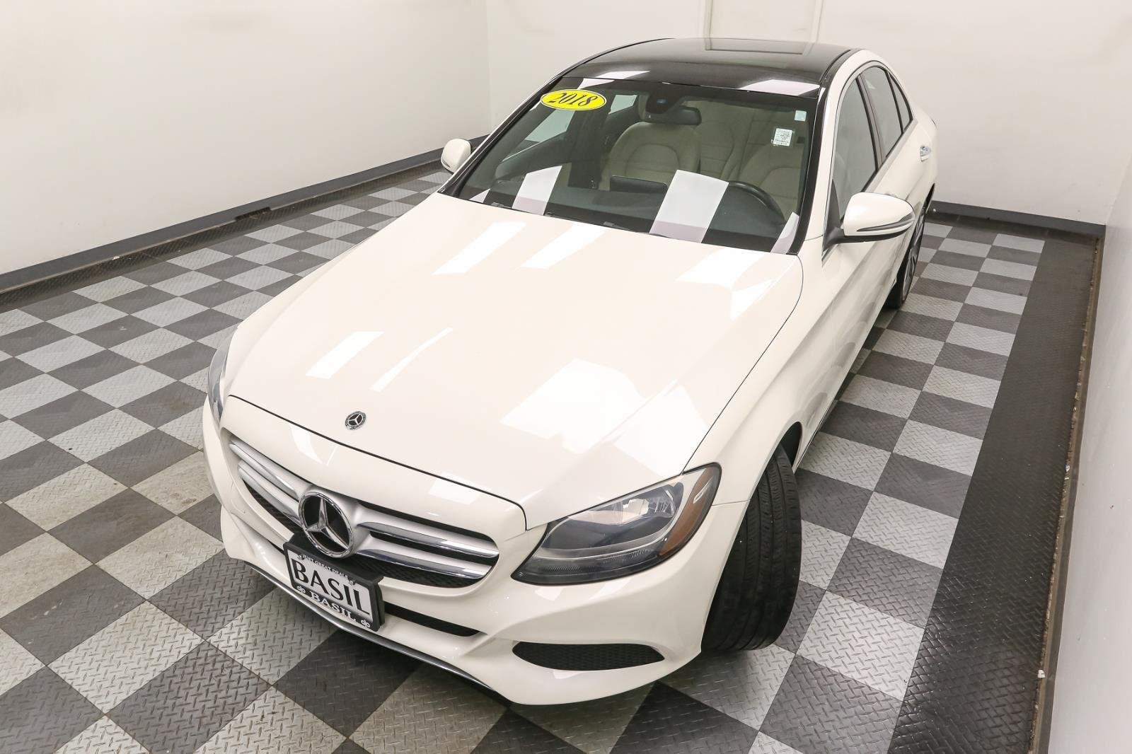 2018 Mercedes Benz C 300 4MATIC photo 4