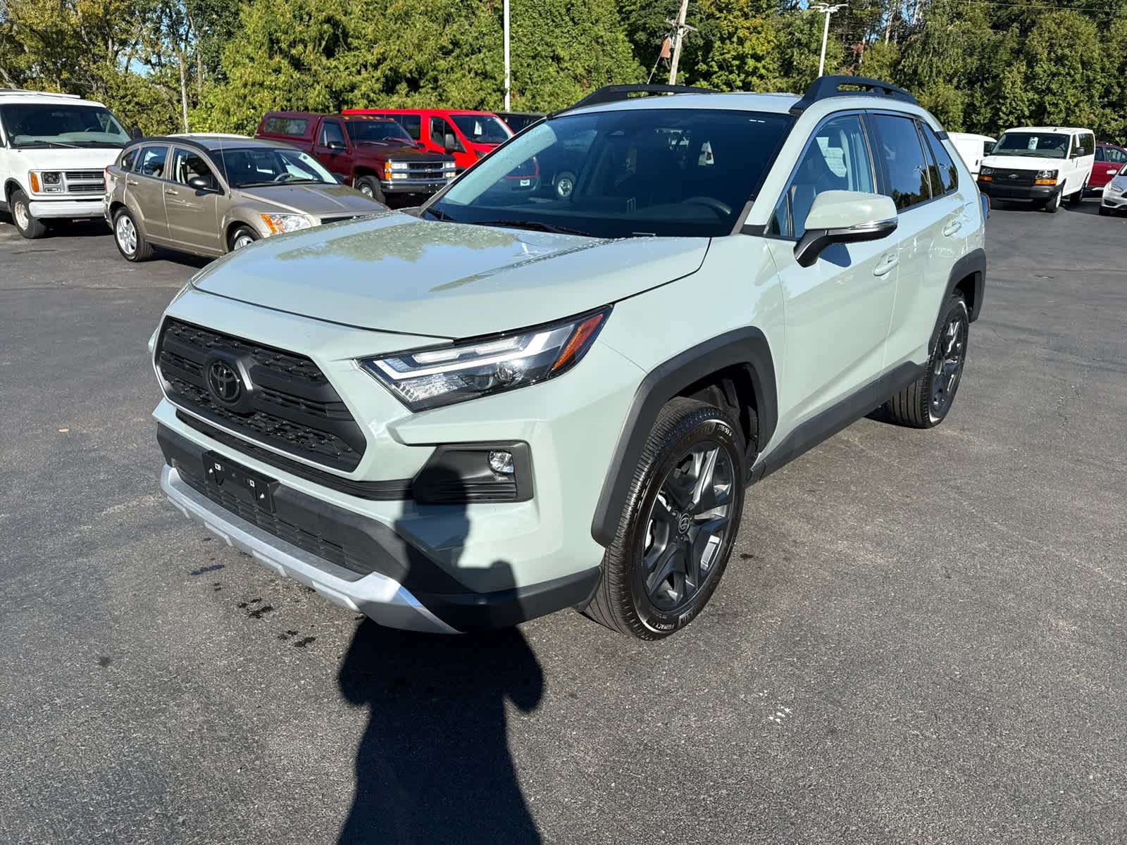 2023 Toyota RAV4 Adventure photo 4