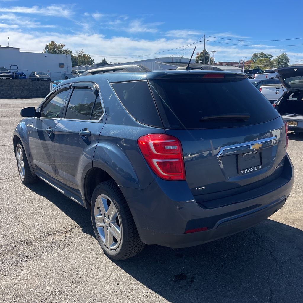 2016 Chevrolet Equinox LT photo 4