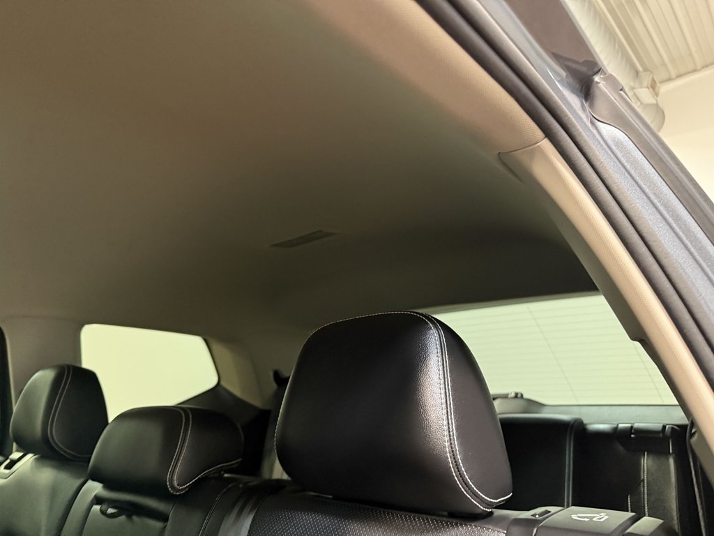 2025 Volkswagen Atlas SE Technology photo 6
