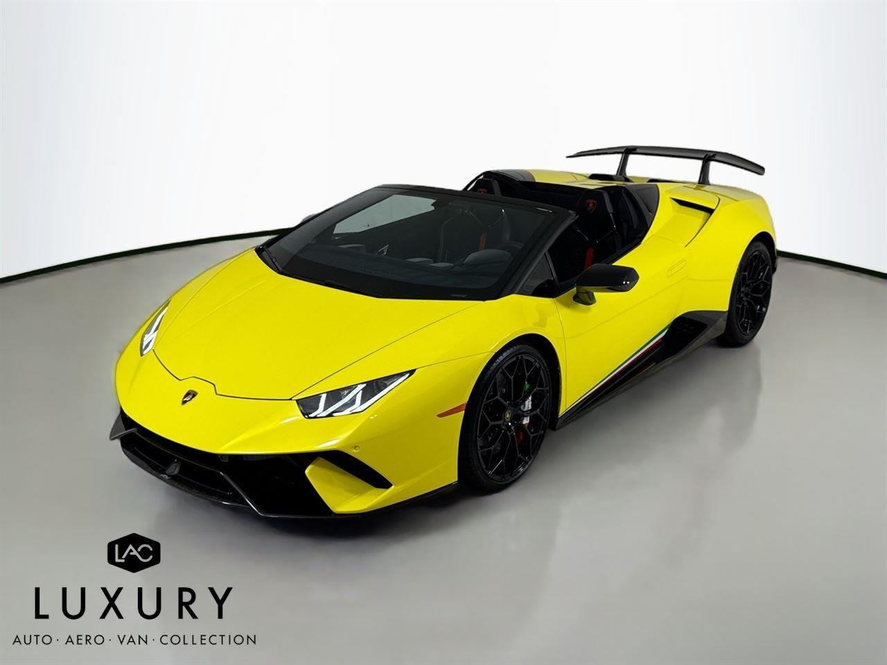 2019 Lamborghini Huracan Spyder Performante photo 2