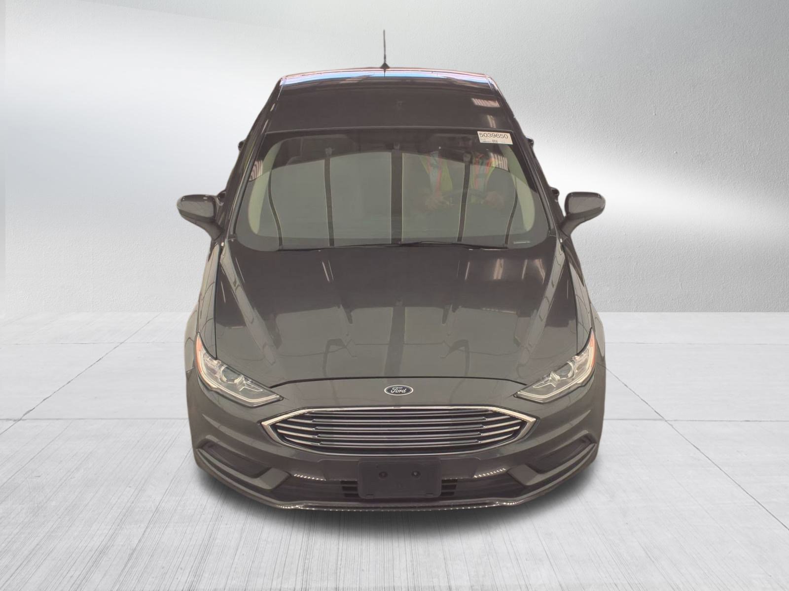 2018 Ford Fusion Hybrid S photo 2