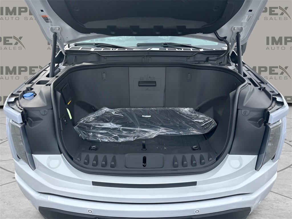2024 Ford F-150 Lightning photo 31