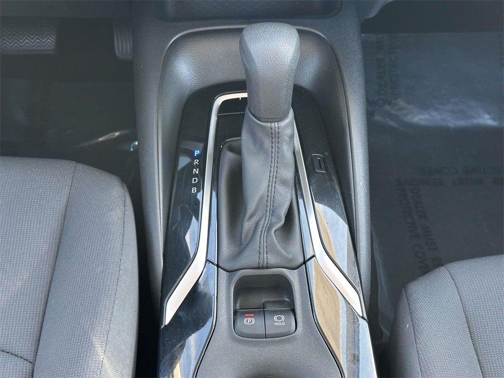 2020 Toyota Corolla LE photo 27