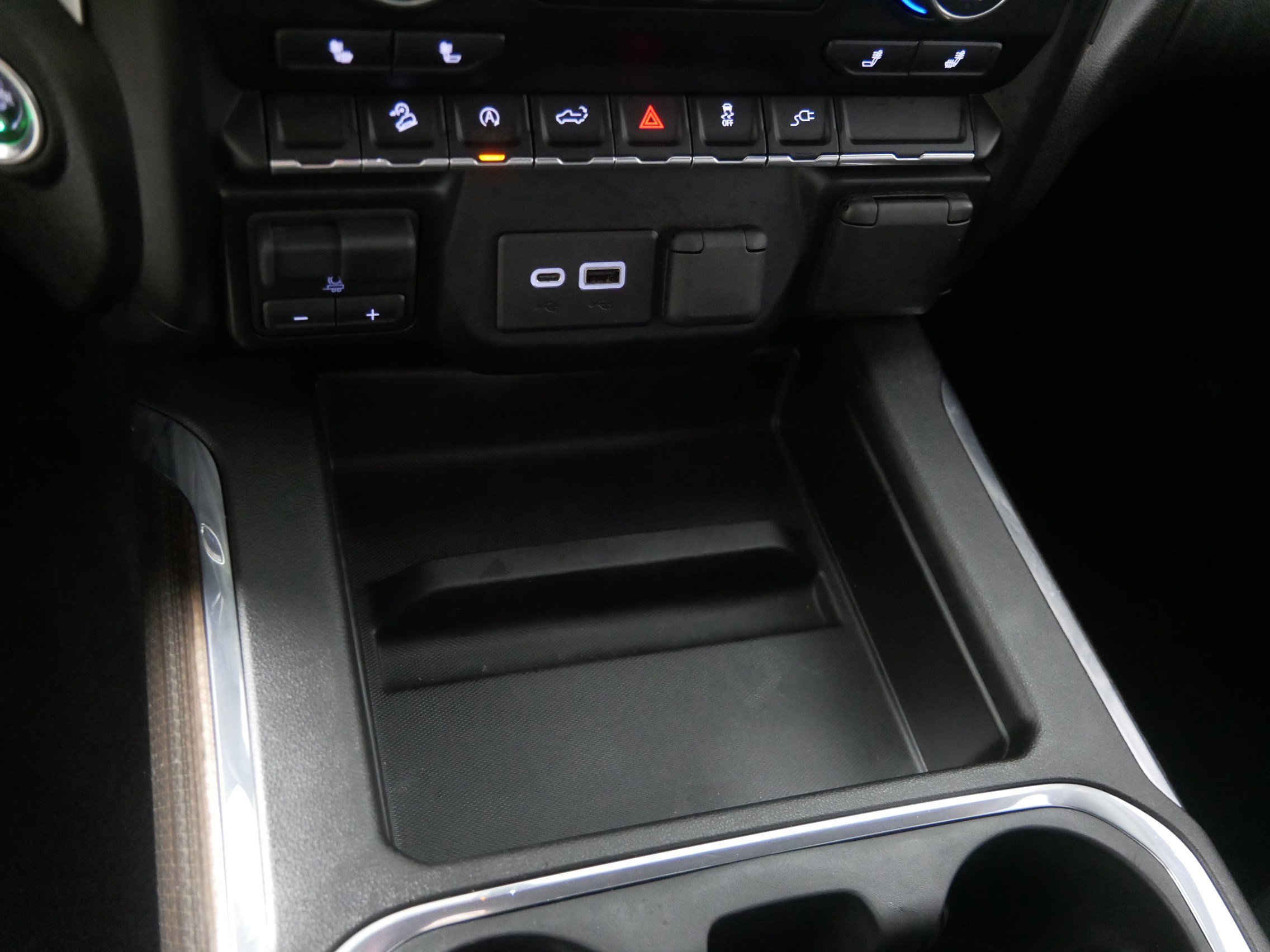 2019 Chevrolet Silverado 1500 RST photo 27