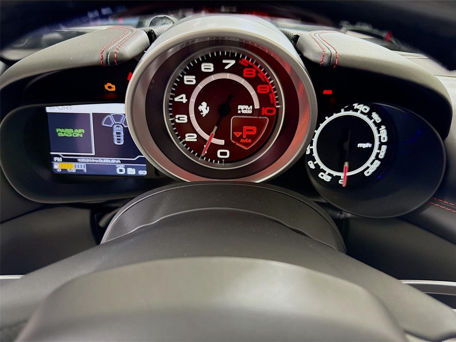 2018 Ferrari California T photo 13