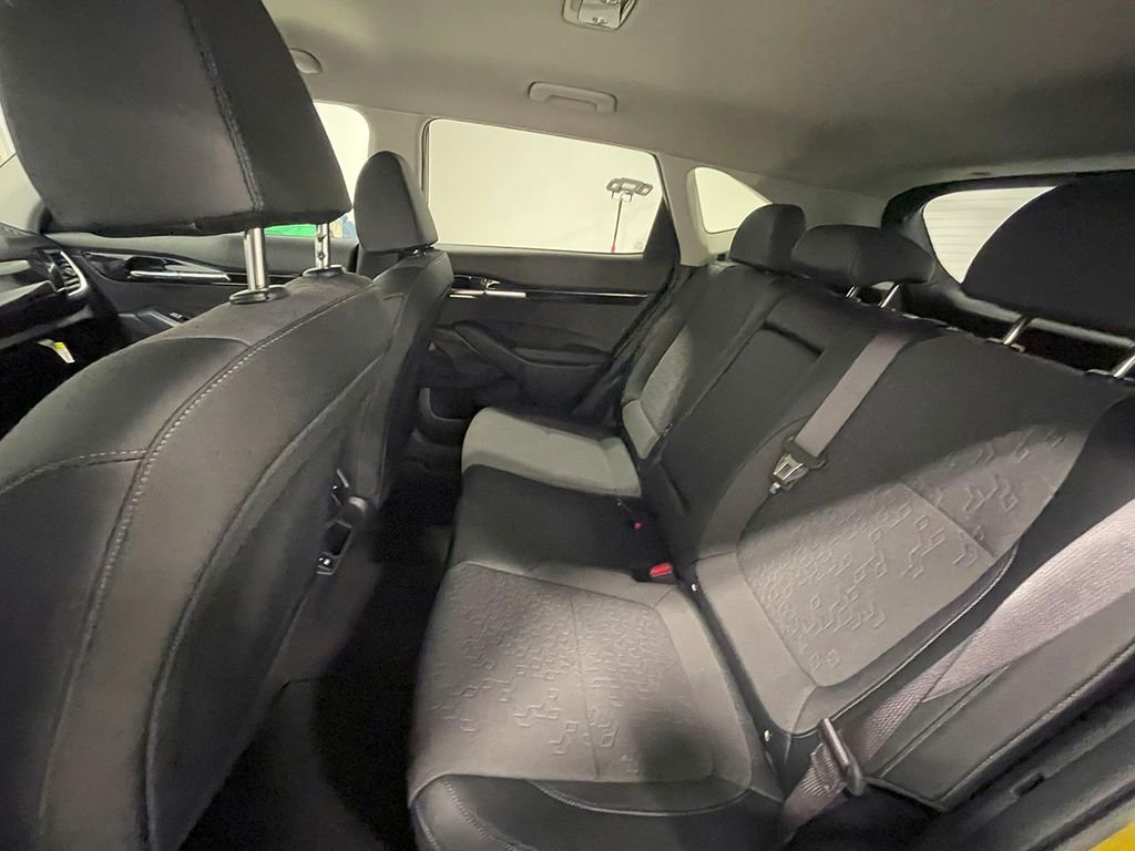2024 Kia Seltos S photo 14