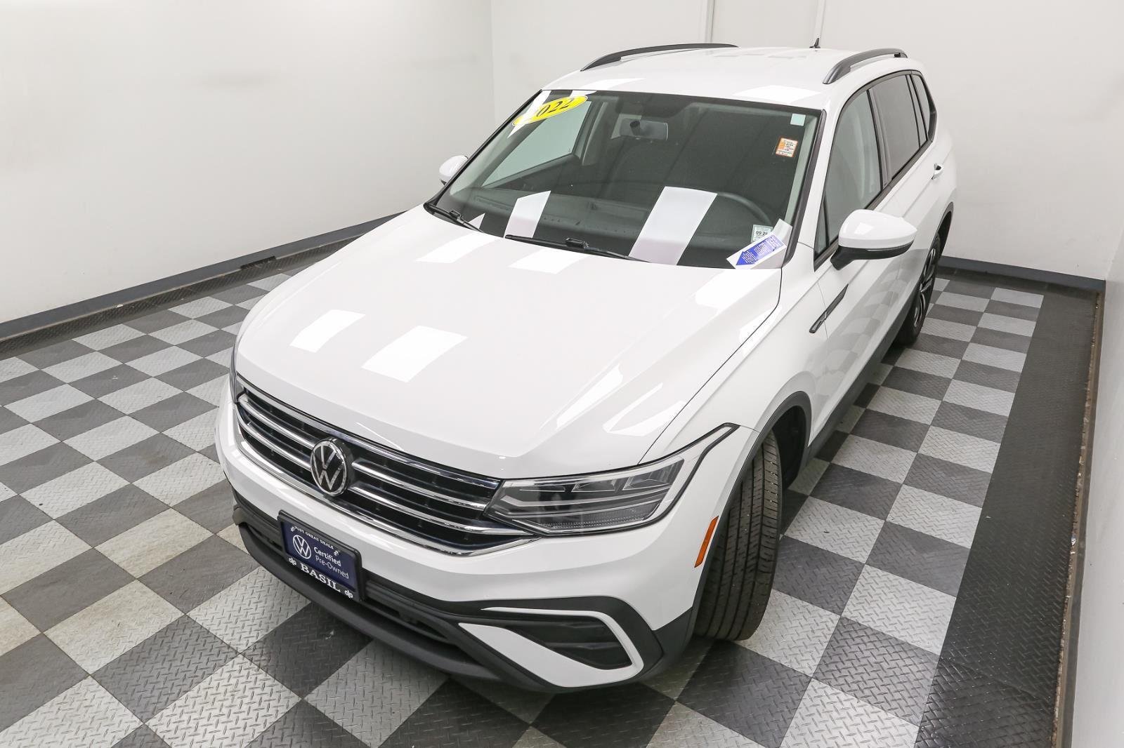 2022 Volkswagen Tiguan S photo 3