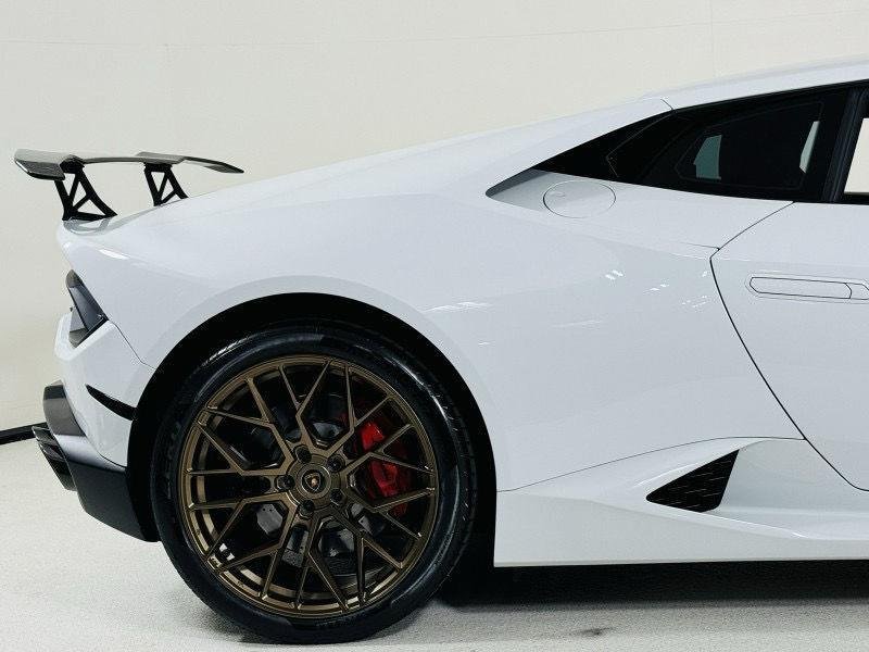 2019 Lamborghini Huracan photo 22