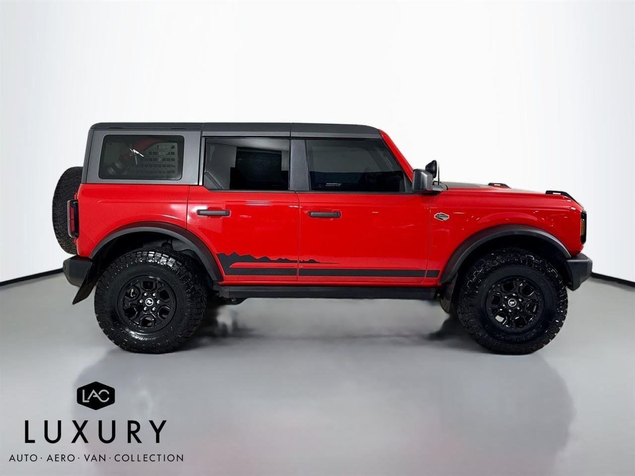2022 Ford Bronco Wildtrak photo 3