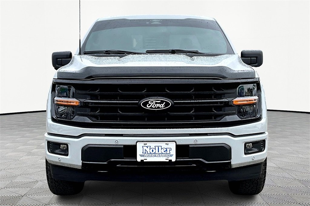 2024 Ford F-150 XLT photo 3