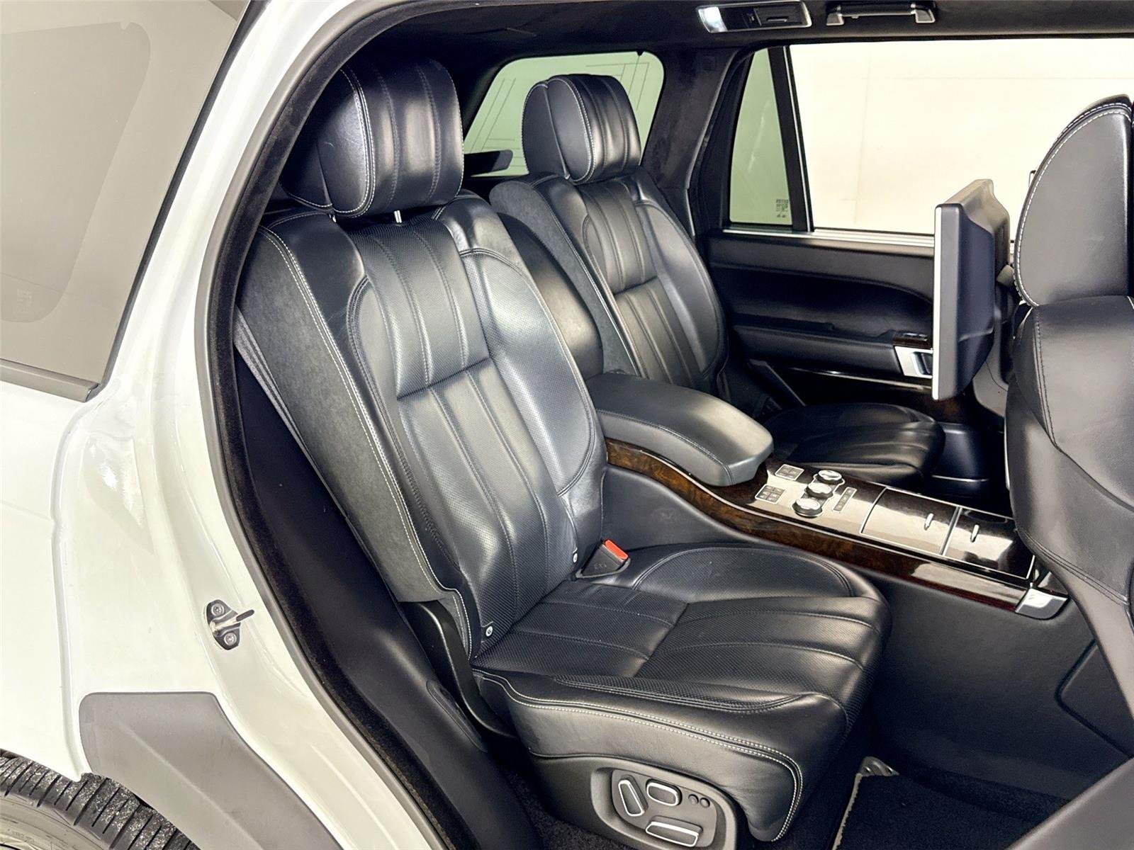2015 Land Rover Range Rover Autobiography photo 21