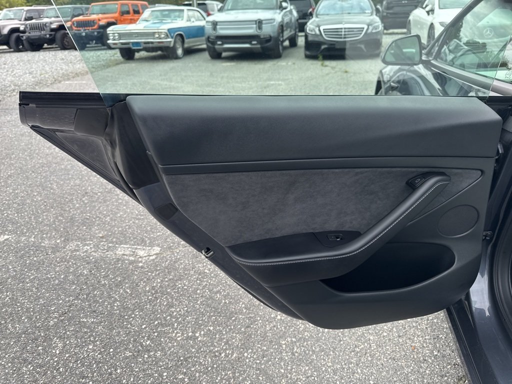 2023 Tesla Model 3 photo 27