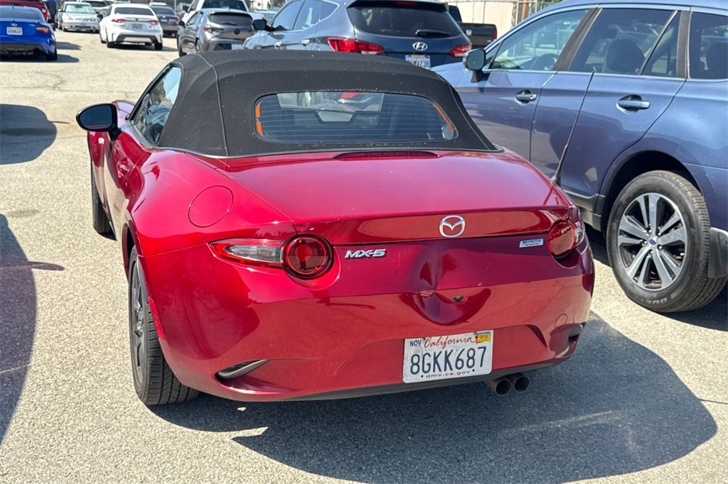 2019 Mazda MX-5 Miata Sport photo 3