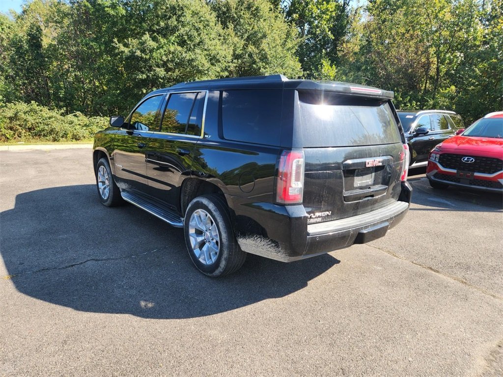 2019 Gmc Yukon SLT photo 9
