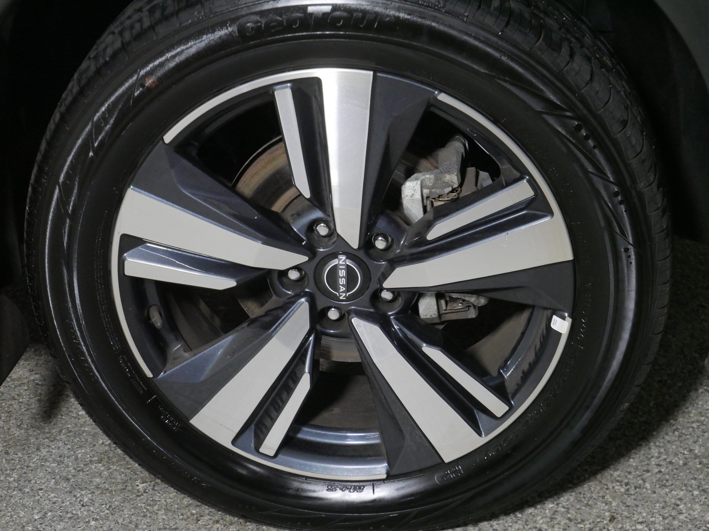 2022 Nissan Rogue SL photo 15