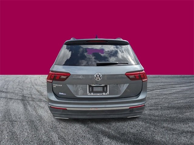 2020 Volkswagen Tiguan SE R-Line Black photo 3