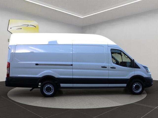 2025 Ford Transit Cargo Van photo 4