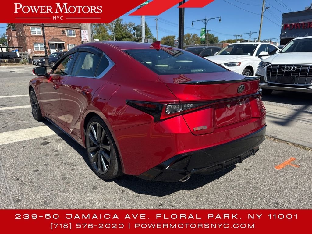 2023 Lexus IS 350 F SPORT photo 3